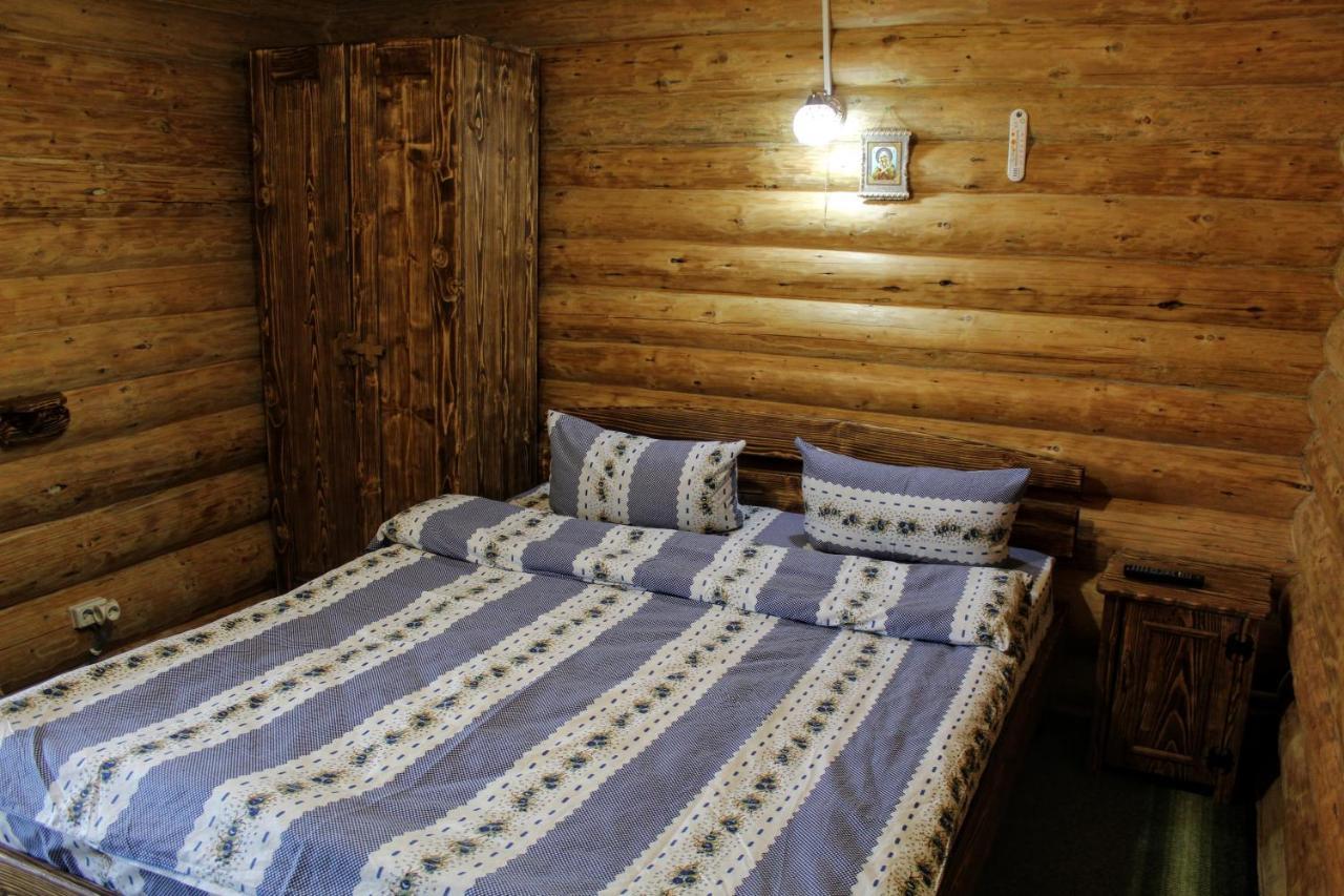 "Лісова Ягода" Yablunytsya Exterior foto